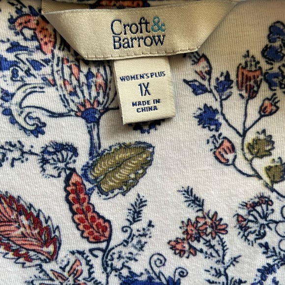 Croft and Barrow Size 1X Floral Blouse - Picture 4 of 5